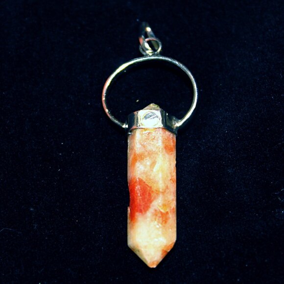 Raw Minimalistic Orange Quartz Point Pendant - Picture 2 of 3